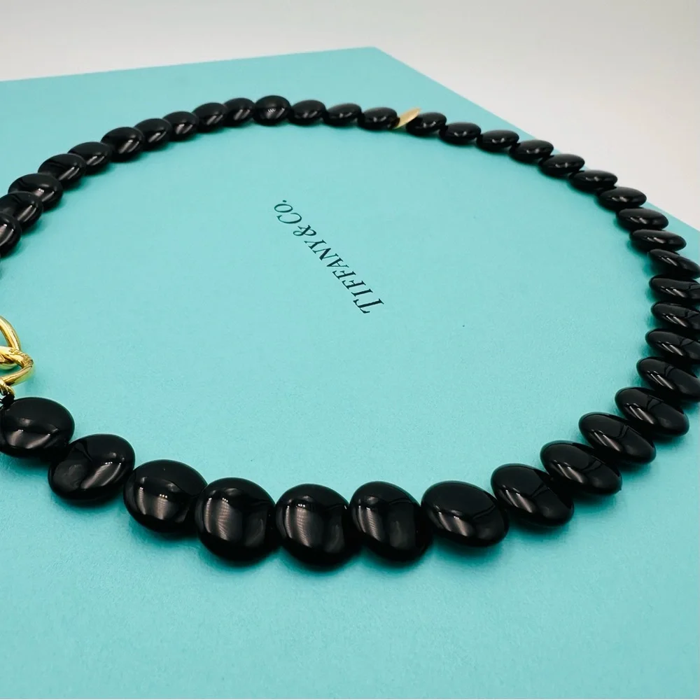 Vintage Tiffany & Co. Lentil Onyx 18K Yellow Gold Necklace 17” Presentation Box